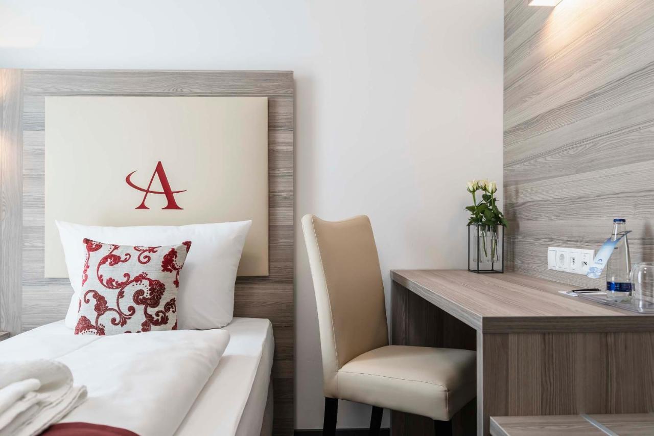 Abasto Hotel Muenchen Feldmoching 外观 照片
