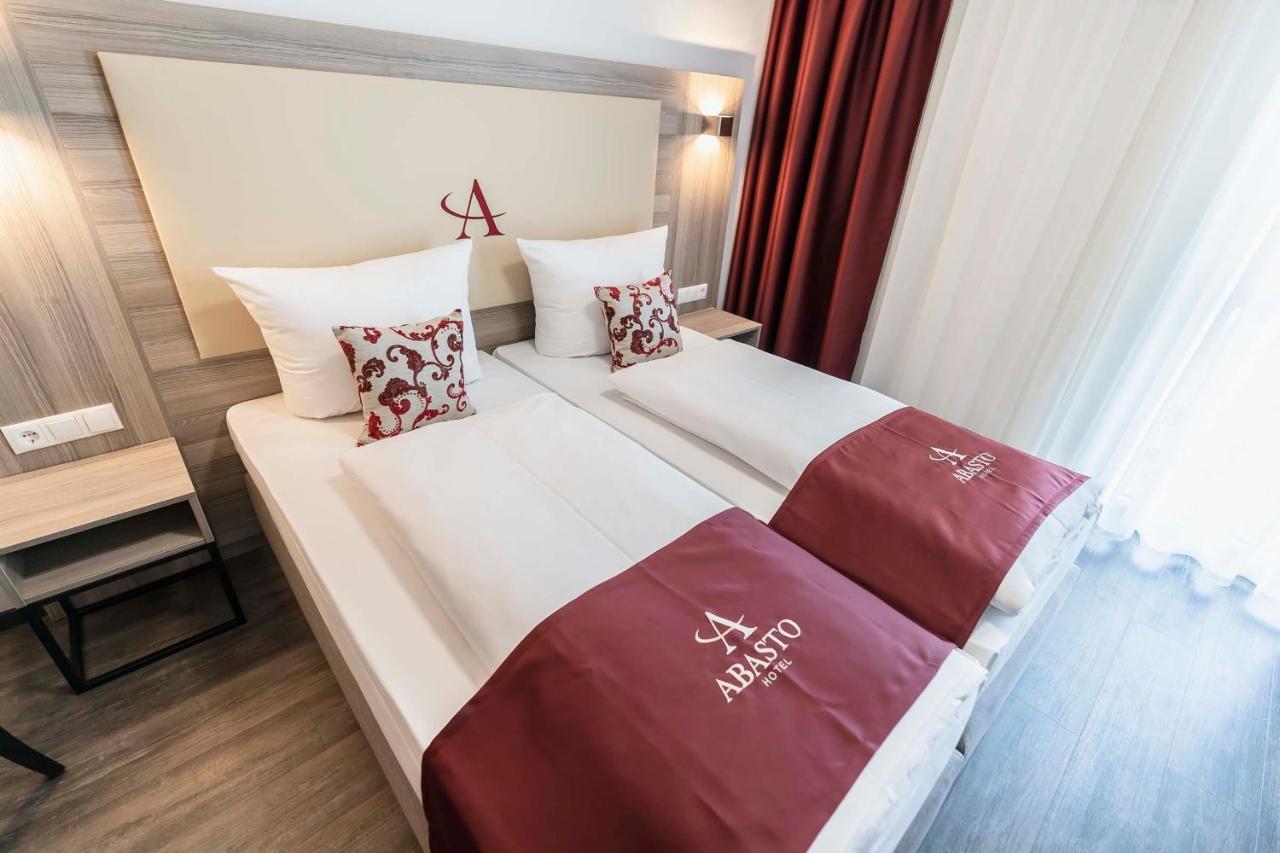 Abasto Hotel Muenchen Feldmoching 外观 照片