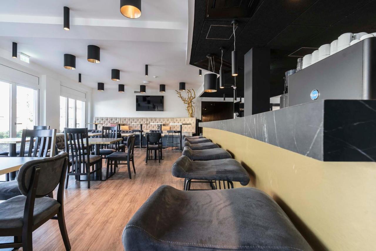Abasto Hotel Muenchen Feldmoching 外观 照片